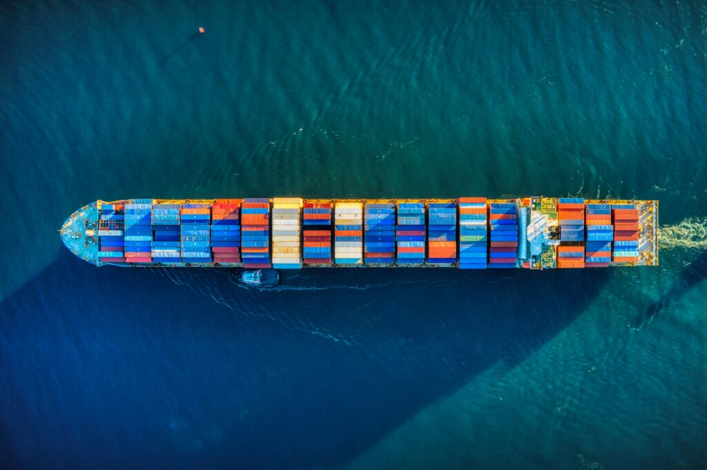 Container ship image representing GS1 EPCIS event tracking